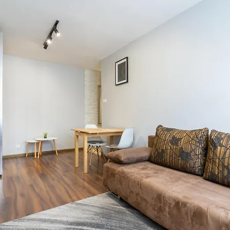 Silesia Urban Comfort By Bookinghost Apartament