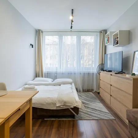 Silesia Urban Comfort By Bookinghost Apartament